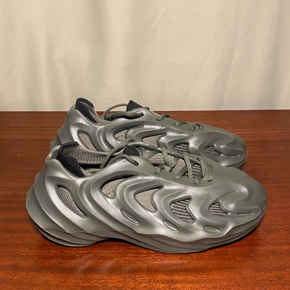 American Exchange Olive Green water shoes Mens size 8 Military green NWOT